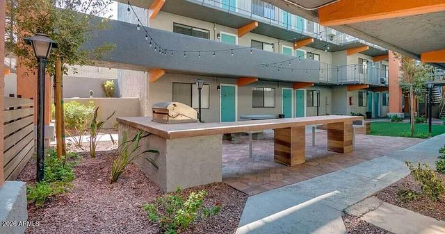 1930 E CAMELBACK Road B3U, Phoenix, AZ 85016