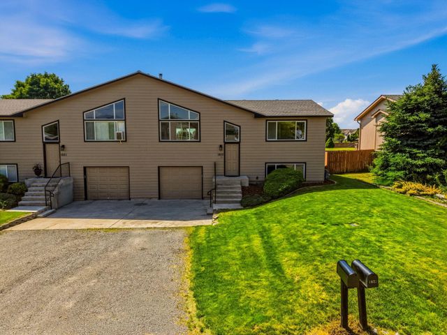 1821 N Corbin Ln, Greenacres, WA 99016