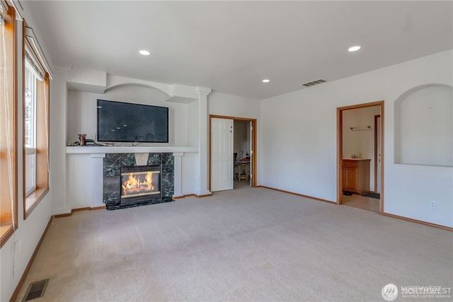 27018 117th Place SE, Kent, WA 98030