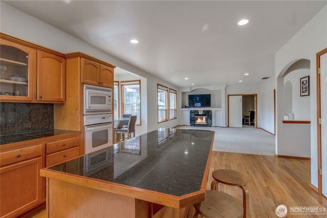 27018 117th Place SE, Kent, WA 98030