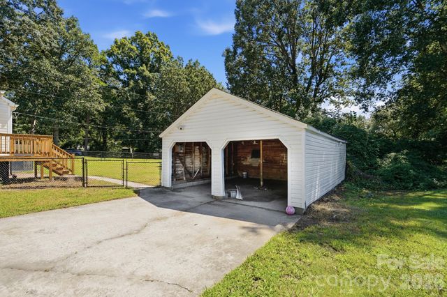 1901 Linwood Road, Gastonia, NC 28052