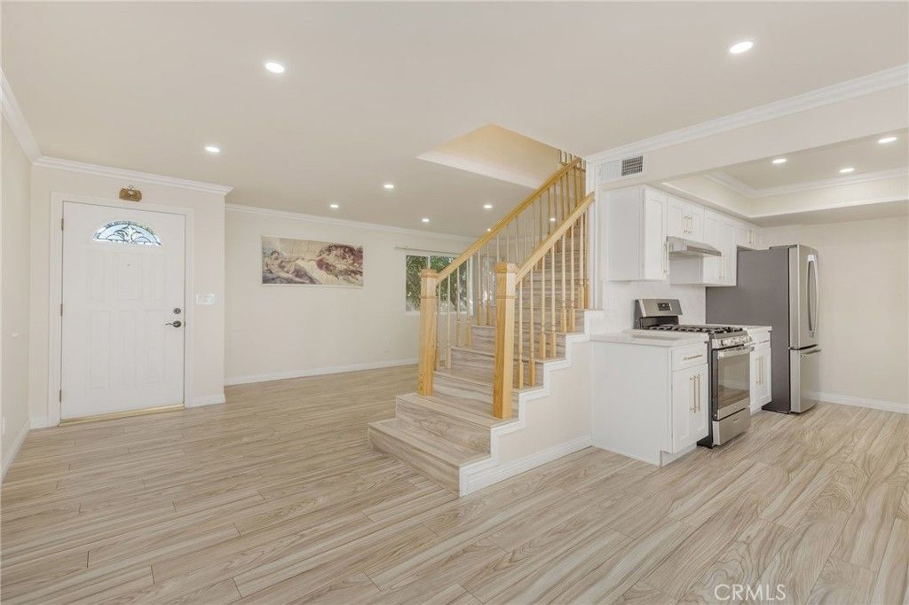 1234 E Broadway 5, Glendale, CA 91205 — photo 5