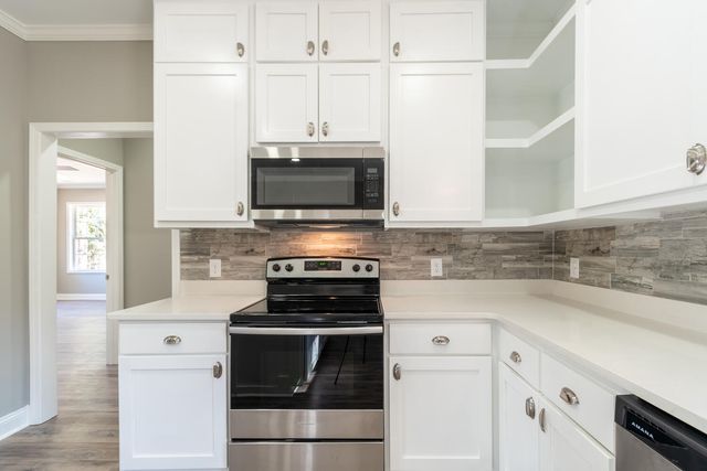 568 Beaver Hut Trail, Eastover, SC 29044