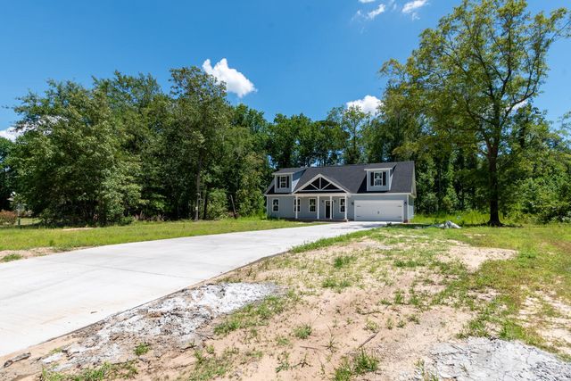 568 Beaver Hut Trail, Eastover, SC 29044