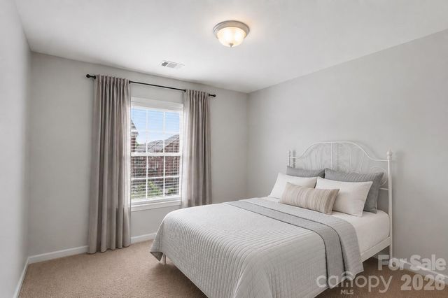 9417 Kings Parade Boulevard, Charlotte, NC 28273