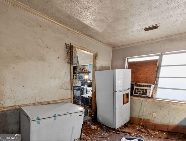 61 Timberlake Trail, Hogansville, GA 30230