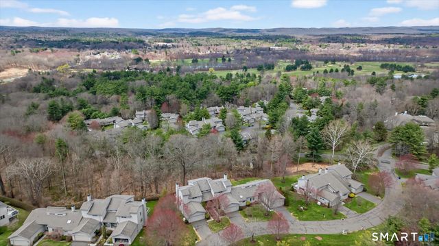 4 Thistle Hollow 4, Avon, CT 06001