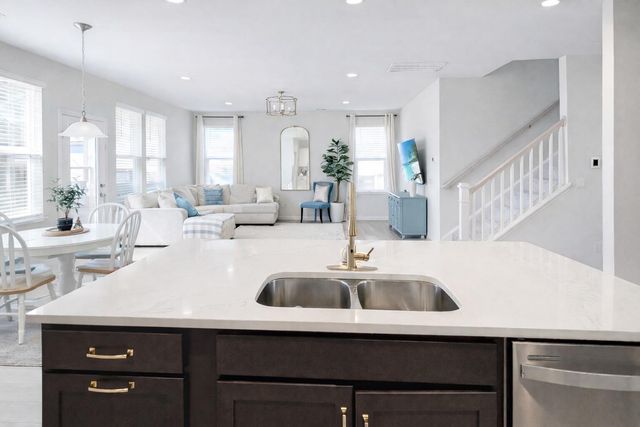 2101 Utsey Street, Johns Island, SC 29455