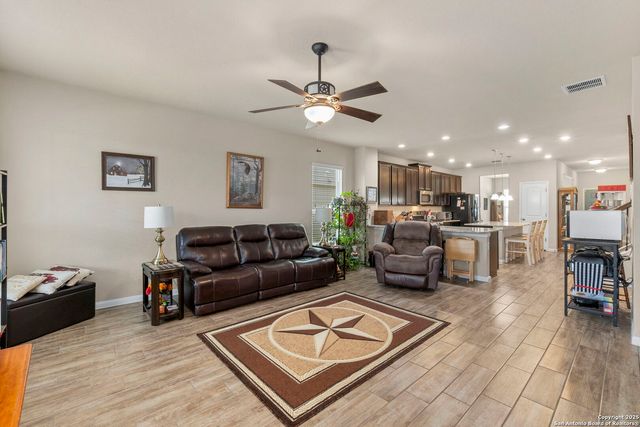 10343 Rosalina, Converse, TX 78109