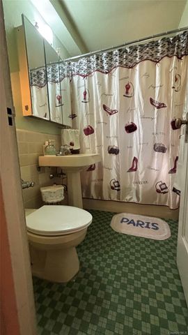 1514 Unionport Road 4A, Bronx, NY 10462