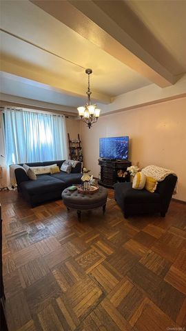 1514 Unionport Road 4A, Bronx, NY 10462