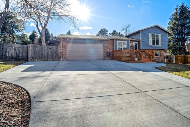2955 Reuben Drive, Colorado Springs, CO 80918