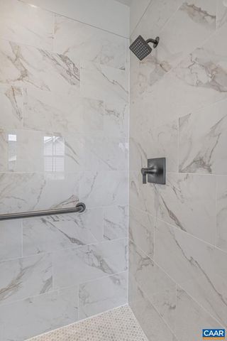 64C SPRINGDALE RD, Waynesboro, VA 22980