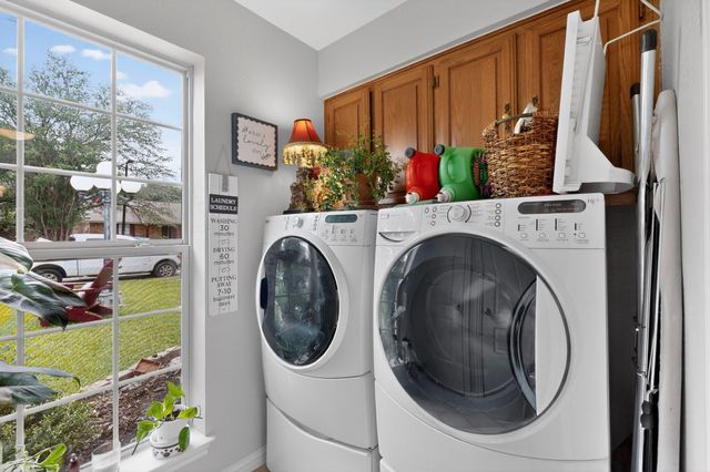 1021 Holland Drive, Garland, TX 75040