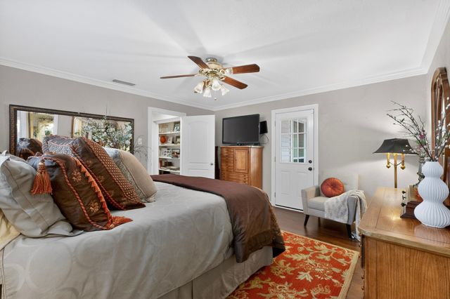 1021 Holland Drive, Garland, TX 75040