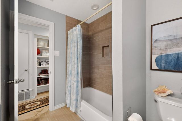 1021 Holland Drive, Garland, TX 75040