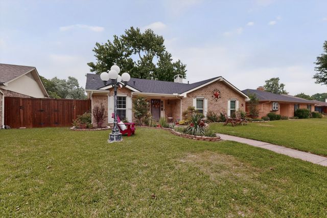 1021 Holland Drive, Garland, TX 75040