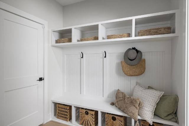 3289 Tomlinson Pointe Drive, Mount Juliet, TN 37122