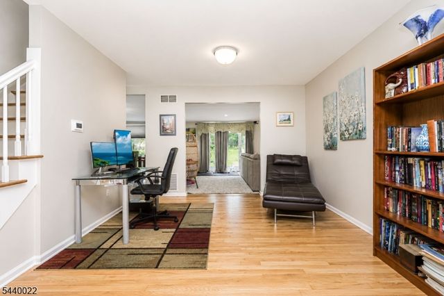 90 Farms Road Cir, East Brunswick Twp., NJ 08816