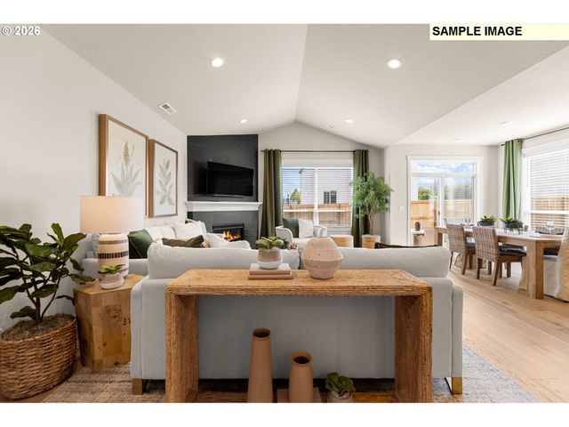 8511 N 7TH St 208, Ridgefield, WA 98642