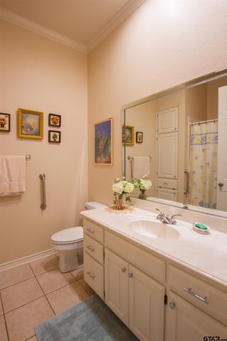 1230 Quinby Ln, Tyler, TX 75701