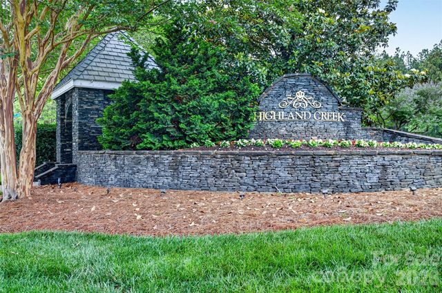 9834 Dominion Crest Drive, Charlotte, NC 28269