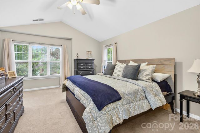 9834 Dominion Crest Drive, Charlotte, NC 28269