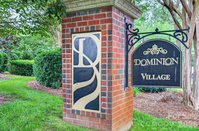 9834 Dominion Crest Drive, Charlotte, NC 28269