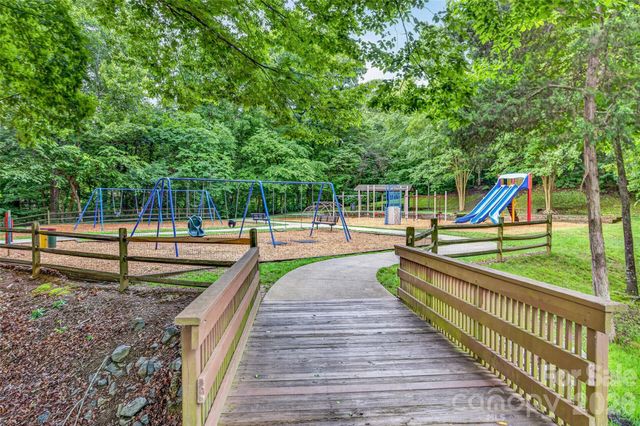 9834 Dominion Crest Drive, Charlotte, NC 28269