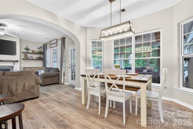 9834 Dominion Crest Drive, Charlotte, NC 28269