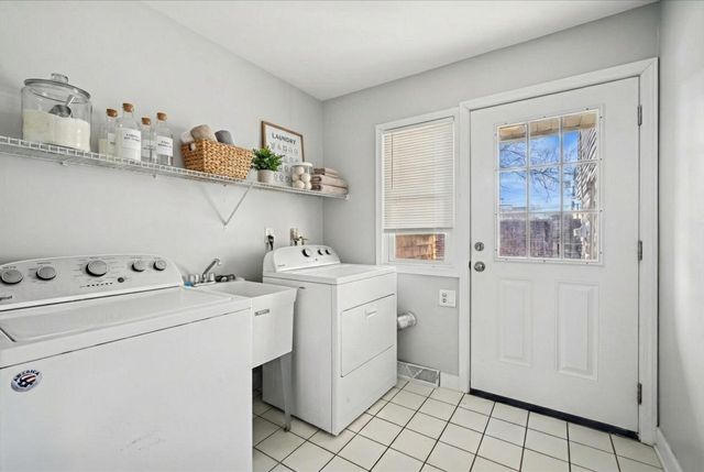 43 Clay Avenue, Highwood, IL 60040