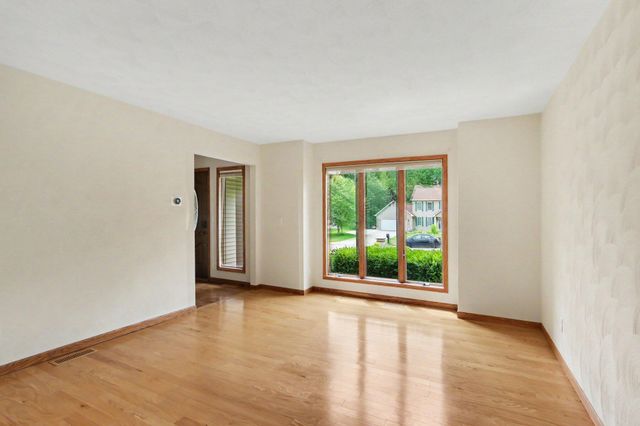 107 Westchester Way, Battle Creek, MI 49015