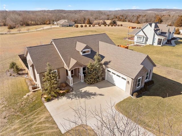 12706 Ashley Court, Lawrence, KS 66044