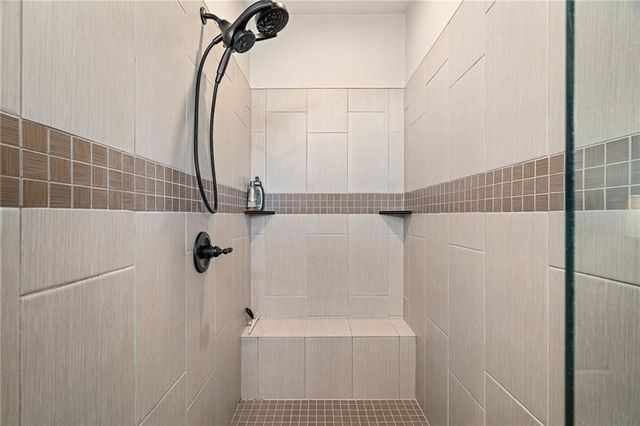 12706 Ashley Court, Lawrence, KS 66044