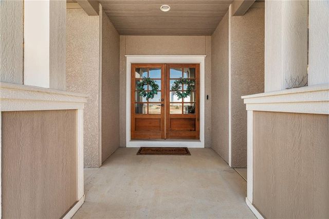 12706 Ashley Court, Lawrence, KS 66044