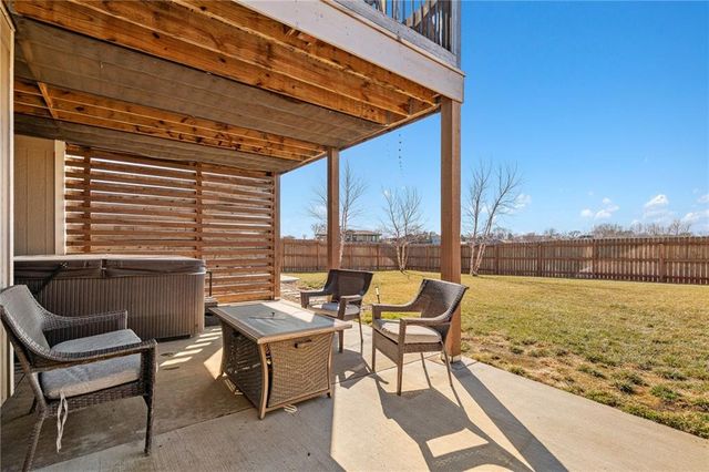 12706 Ashley Court, Lawrence, KS 66044