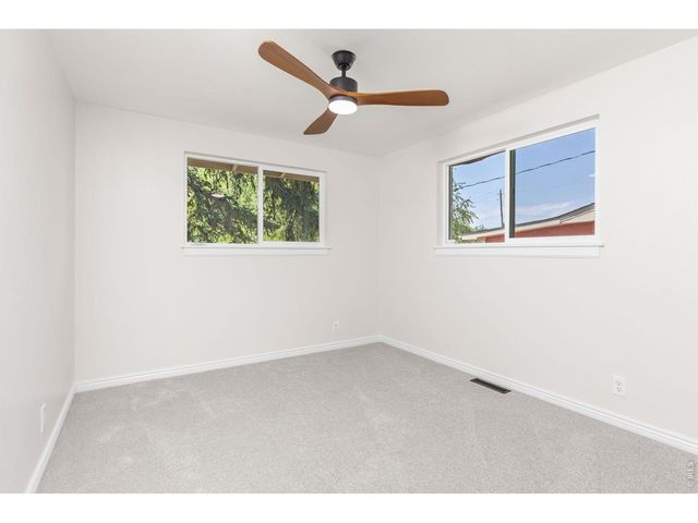 2807 Lakecrest Pl, Loveland, CO 80538