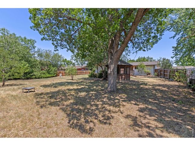 2807 Lakecrest Pl, Loveland, CO 80538