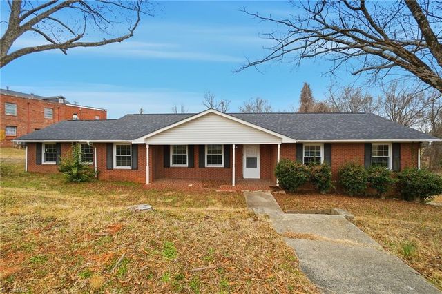25 American Avenue, Concord, NC 28025
