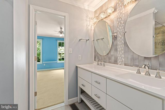 14817 MANOR RD, Monkton, MD 21111