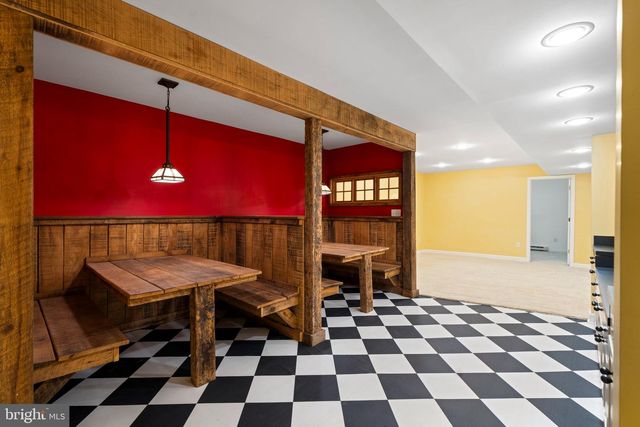 14817 MANOR RD, Monkton, MD 21111