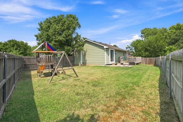 1645 S Lark Ct, Wichita, KS 67209