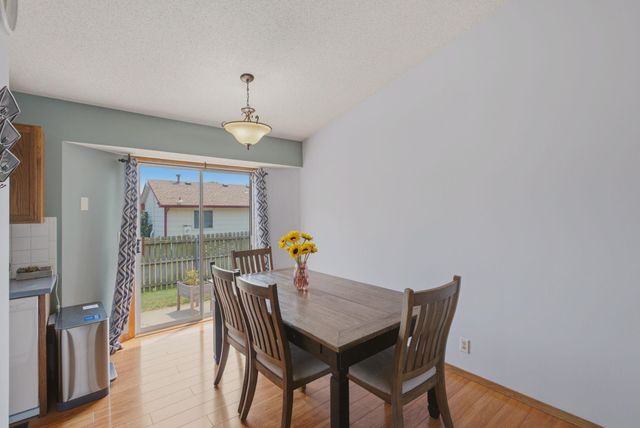 1645 S Lark Ct, Wichita, KS 67209