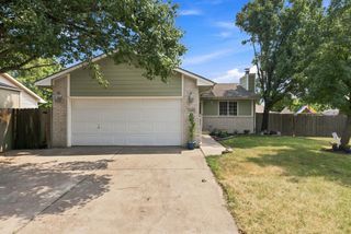 1645 S Lark Ct, Wichita, KS 67209