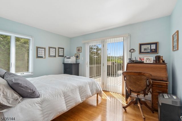 64 E Shore Trl, Sparta Twp., NJ 07871