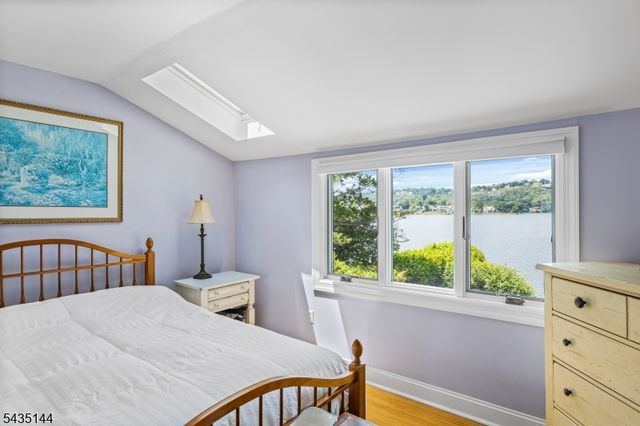 64 E Shore Trl, Sparta Twp., NJ 07871