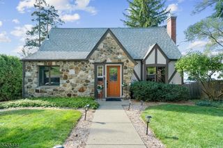 64 E Shore Trl, Sparta Twp., NJ 07871
