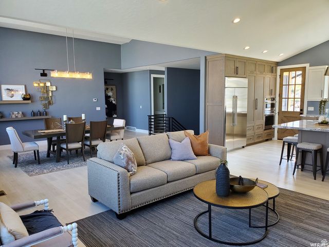 14236 S SUMMIT CREST LN, Herriman, UT 84096