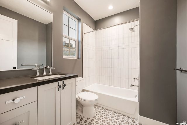 14236 S SUMMIT CREST LN, Herriman, UT 84096