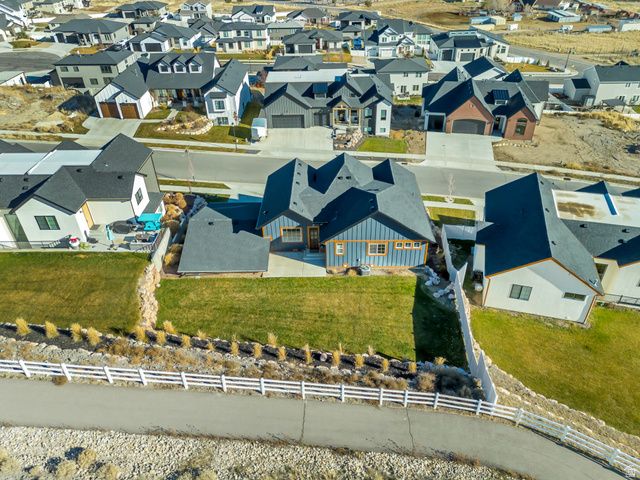 14236 S SUMMIT CREST LN, Herriman, UT 84096